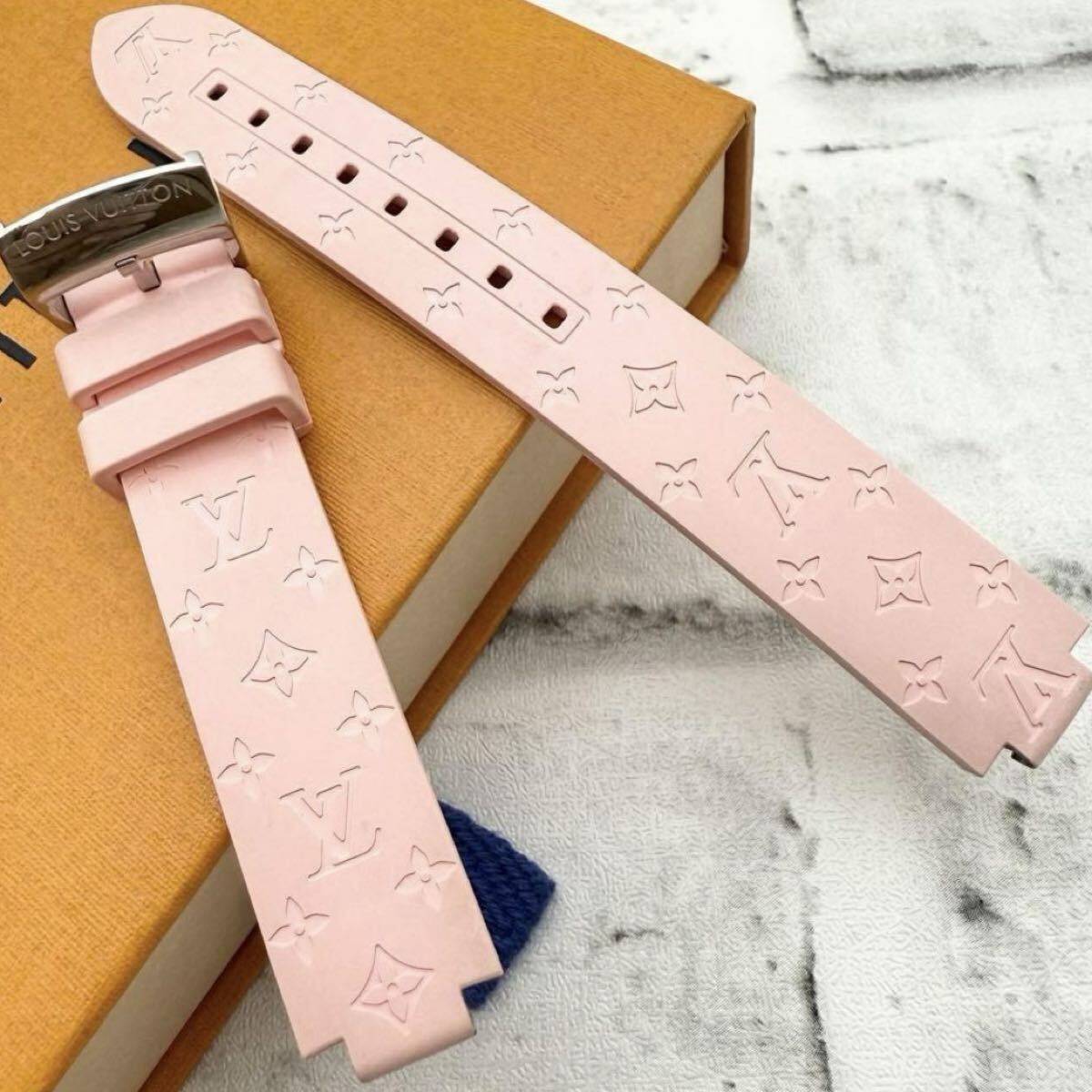 Yahoo!オークション -「ルイヴィトン ラバーベルト」の落札相場・落札価格