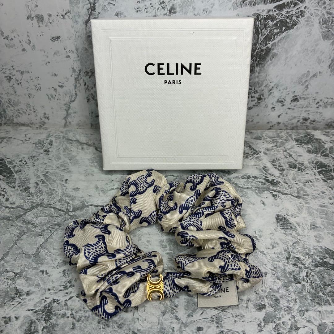 ✨CELINE✨　セリーヌ　シュシュ　ヘアゴム　マカダム CELINE（ヘアゴム/シュシュ）のフリマアイテム一覧